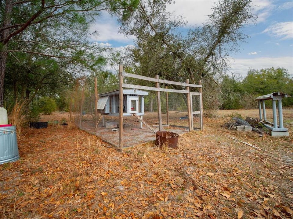 For Sale: $355,000 (3 beds, 2 baths, 1612 Square Feet)