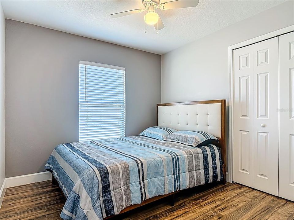 For Sale: $320,000 (3 beds, 2 baths, 1159 Square Feet)
