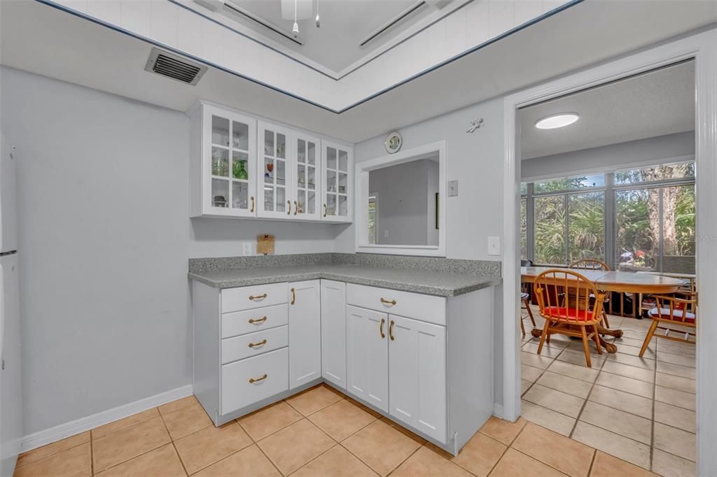 En Venta: $215,000 (2 camas, 2 baños, 1339 Pies cuadrados)