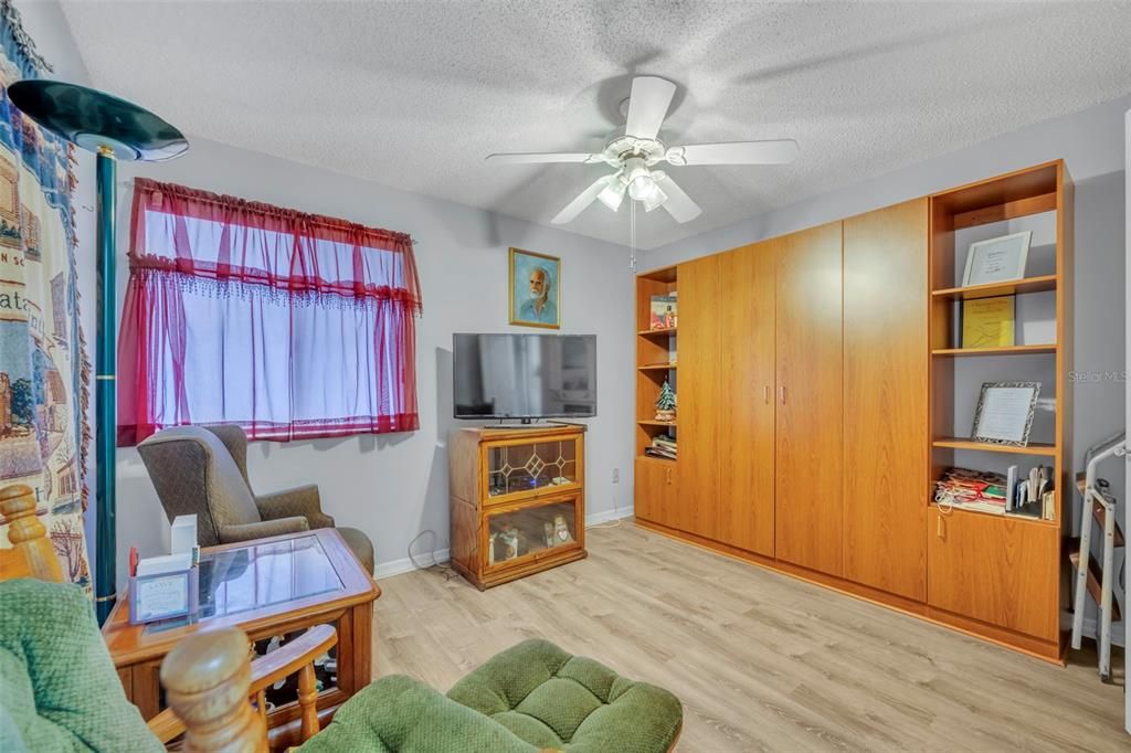 En Venta: $215,000 (2 camas, 2 baños, 1339 Pies cuadrados)