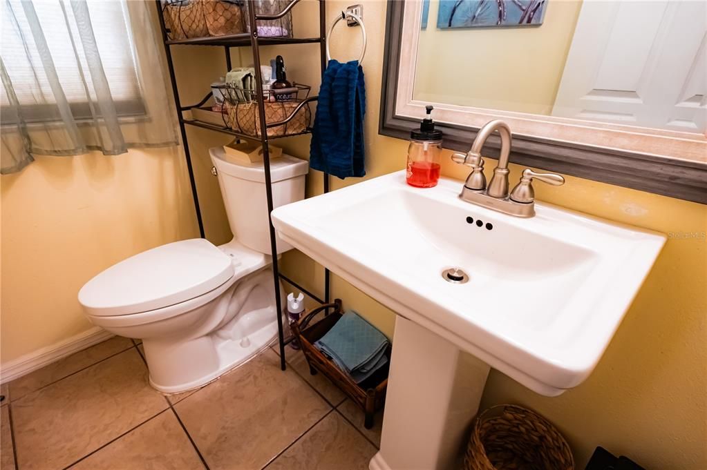 For Sale: $379,000 (4 beds, 2 baths, 2113 Square Feet)