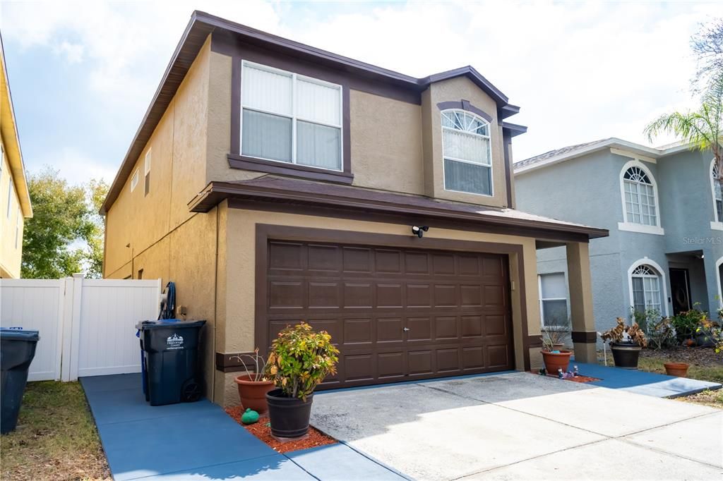 For Sale: $379,000 (4 beds, 2 baths, 2113 Square Feet)