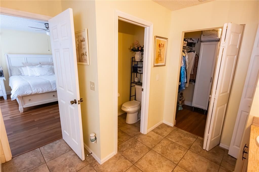 For Sale: $379,000 (4 beds, 2 baths, 2113 Square Feet)