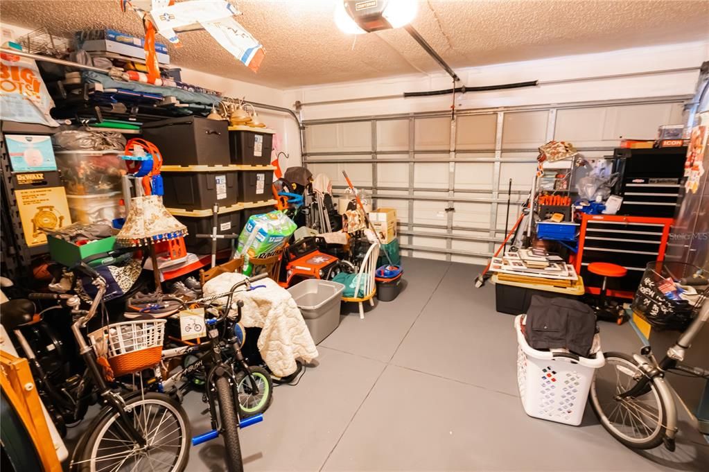 For Sale: $379,000 (4 beds, 2 baths, 2113 Square Feet)