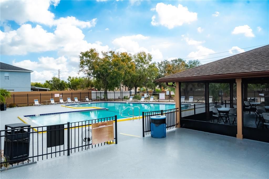 For Sale: $379,000 (4 beds, 2 baths, 2113 Square Feet)