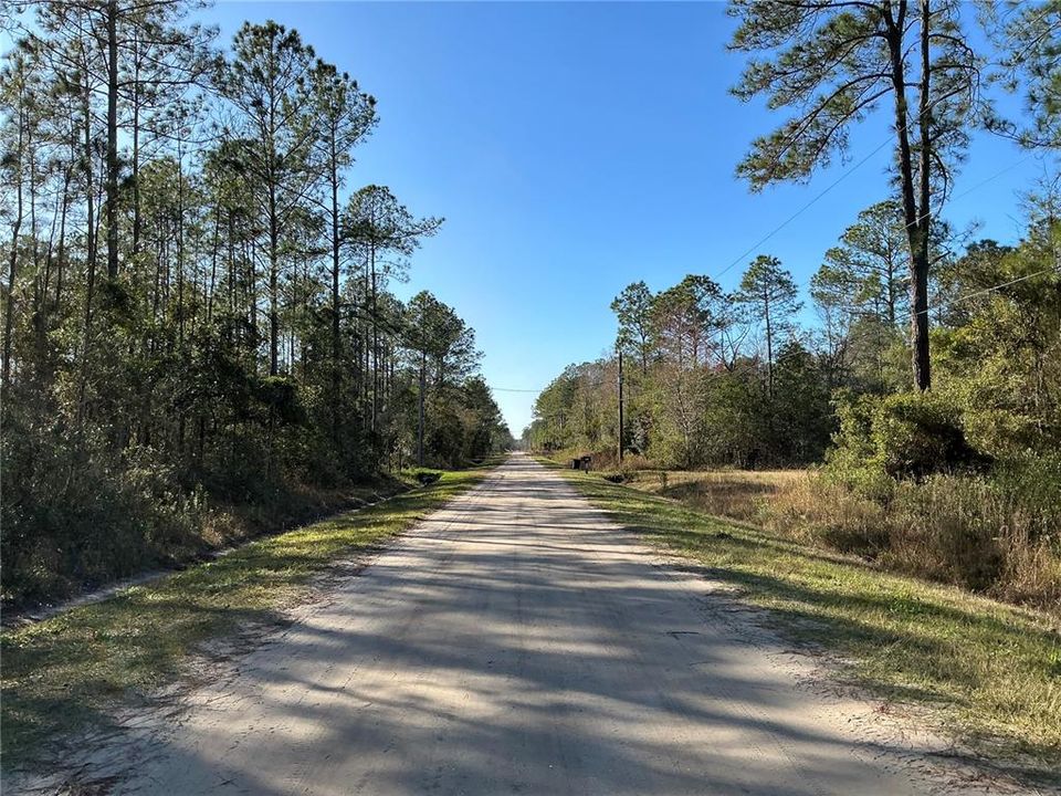 合同活跃: $35,000 (1.14 acres)