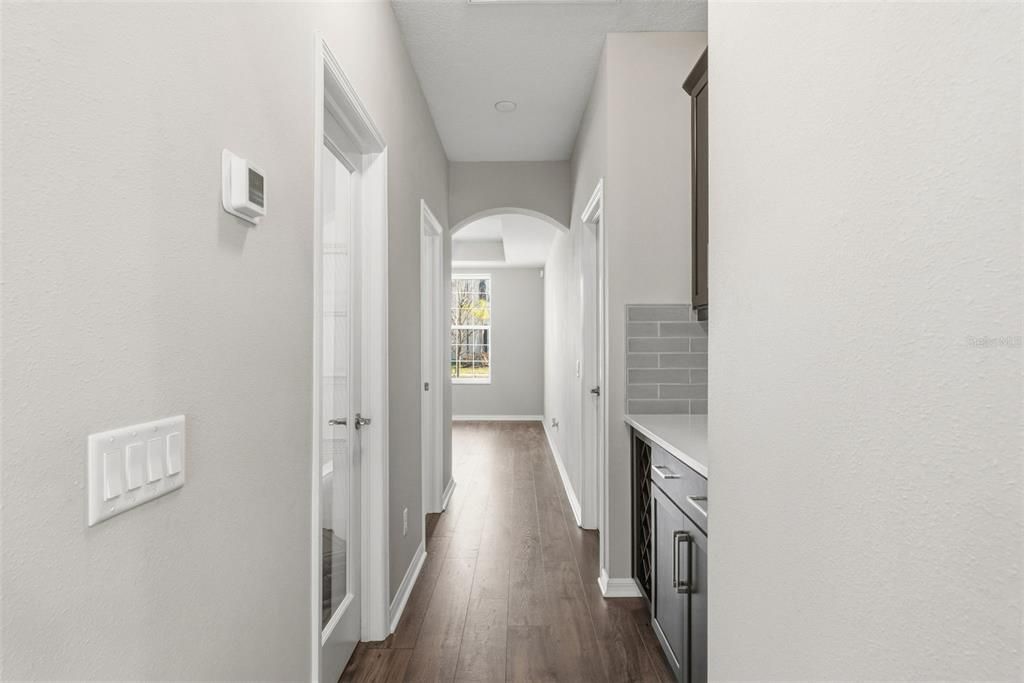 En Venta: $1,060,000 (7 camas, 4 baños, 5518 Pies cuadrados)