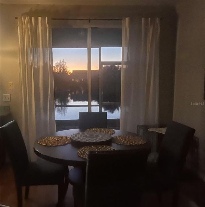 Activo con contrato: $245,000 (2 camas, 1 baños, 1134 Pies cuadrados)