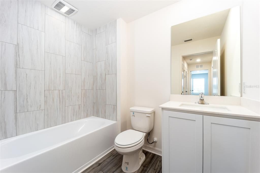 For Sale: $241,900 (3 beds, 2 baths, 1731 Square Feet)