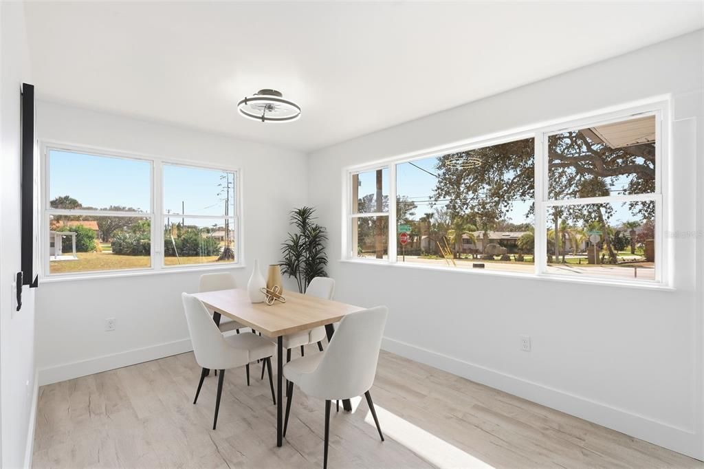 Active With Contract: $495,000 (6 beds, 3 baths, 2482 Square Feet)