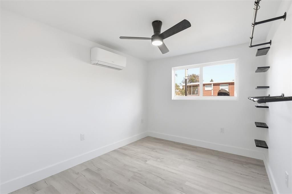Active With Contract: $495,000 (6 beds, 3 baths, 2482 Square Feet)