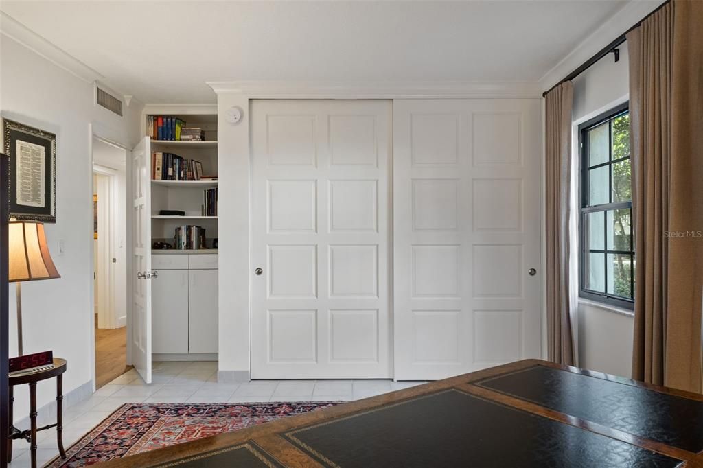 待售: $1,350,000 (3 贝兹, 2 浴室, 1734 平方英尺)