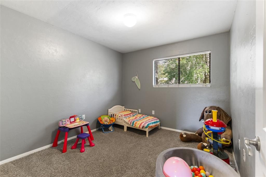 待售: $159,900 (3 贝兹, 2 浴室, 1500 平方英尺)