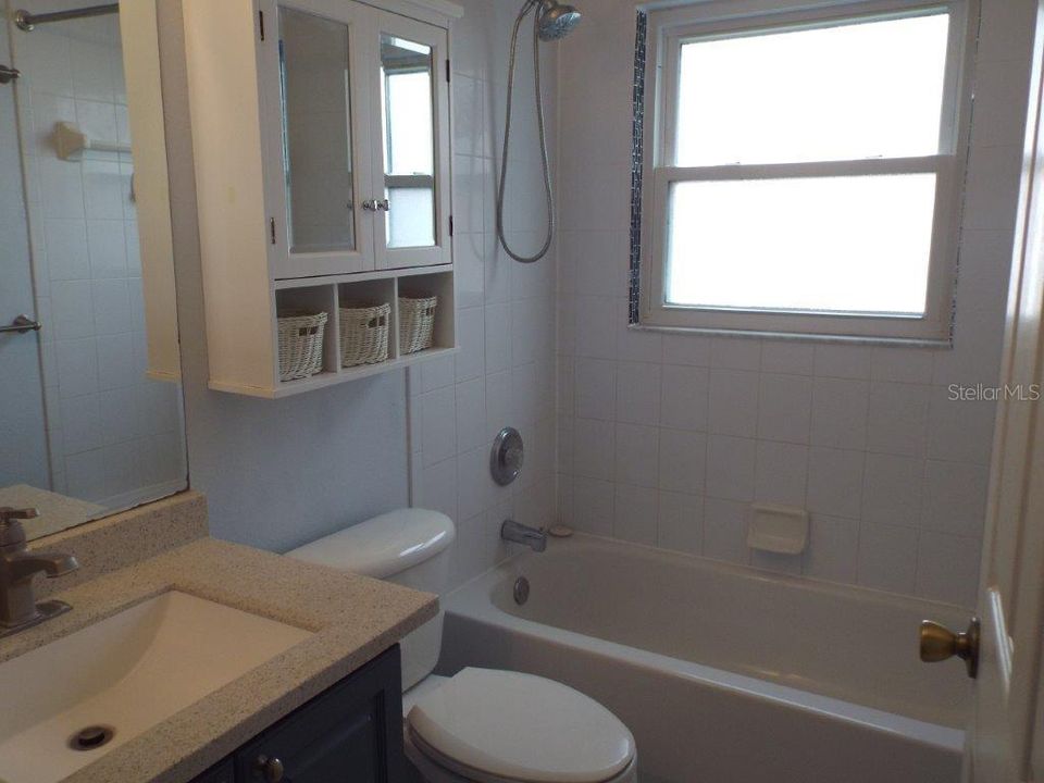 Active With Contract: $2,100 (4 beds, 2 baths, 1770 Square Feet)