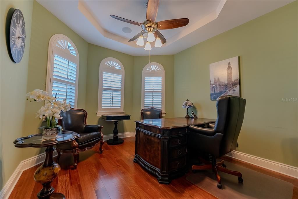 Activo con contrato: $3,050,000 (5 camas, 5 baños, 4450 Pies cuadrados)