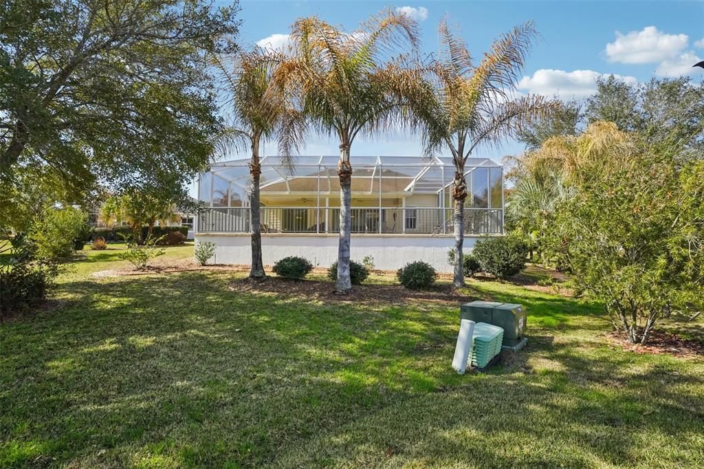 Activo con contrato: $600,000 (3 camas, 2 baños, 1978 Pies cuadrados)
