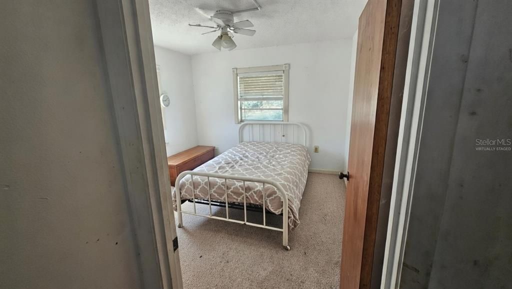 For Sale: $285,000 (3 beds, 1 baths, 1176 Square Feet)