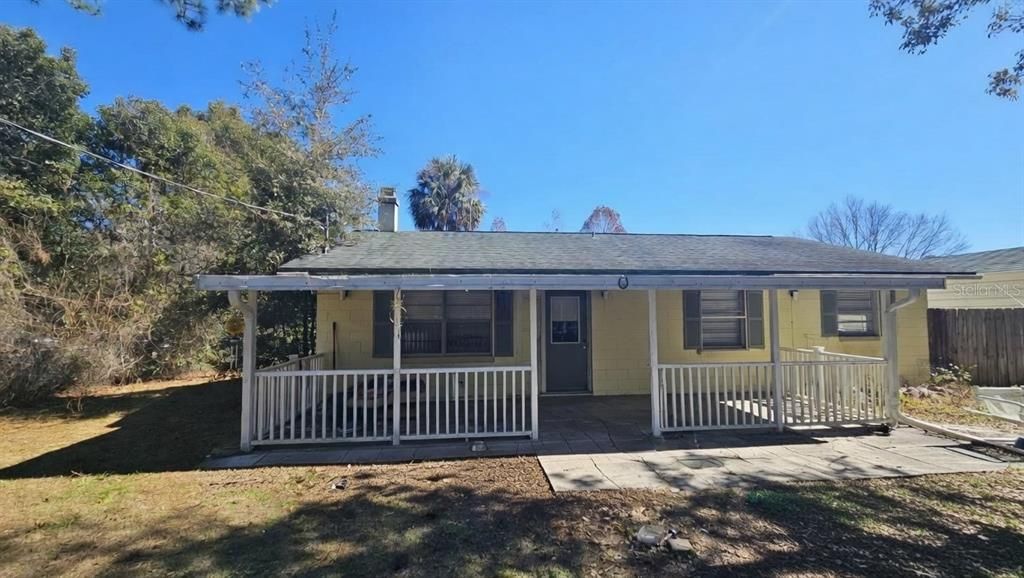 For Sale: $285,000 (3 beds, 1 baths, 1176 Square Feet)