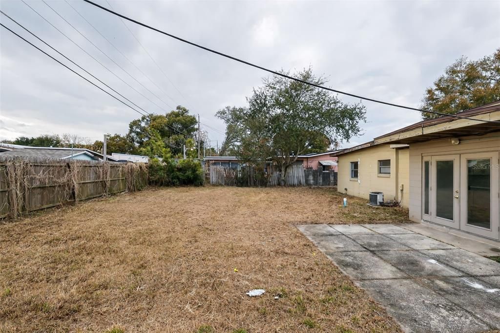 Activo con contrato: $184,900 (2 camas, 1 baños, 869 Pies cuadrados)