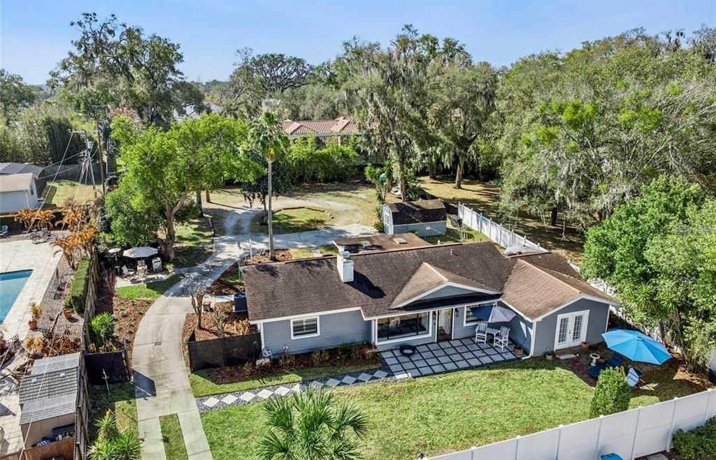 En Venta: $960,000 (3 camas, 2 baños, 2021 Pies cuadrados)