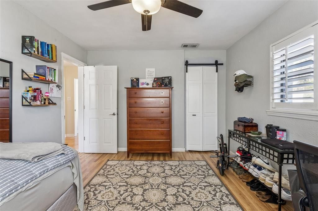 En Venta: $960,000 (3 camas, 2 baños, 2021 Pies cuadrados)