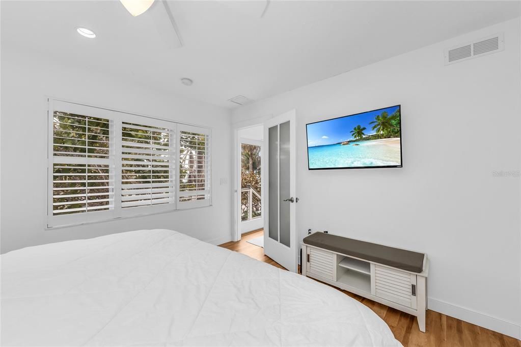 For Sale: $4,200,000 (8 beds, 0 baths, 3503 Square Feet)