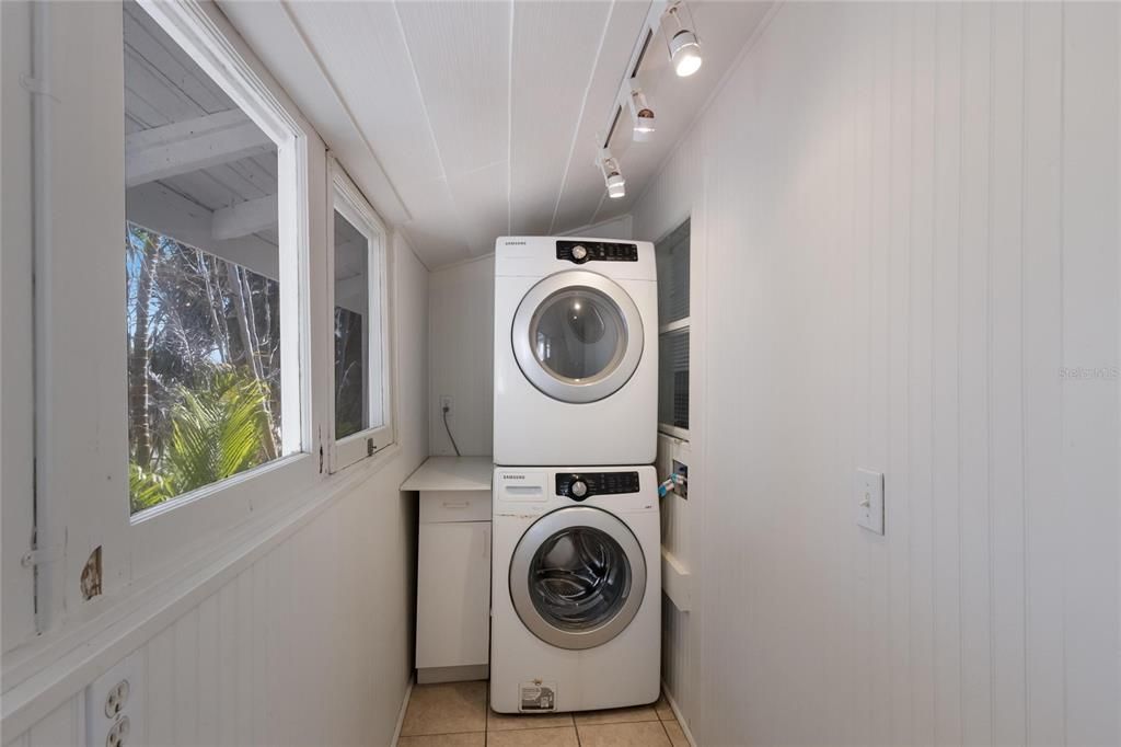For Sale: $4,200,000 (8 beds, 0 baths, 3503 Square Feet)