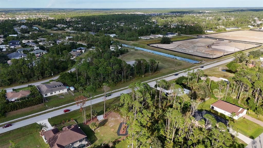 На продажу: $79,900 (0.46 acres)