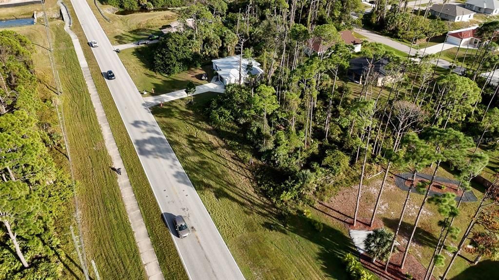 На продажу: $79,900 (0.46 acres)