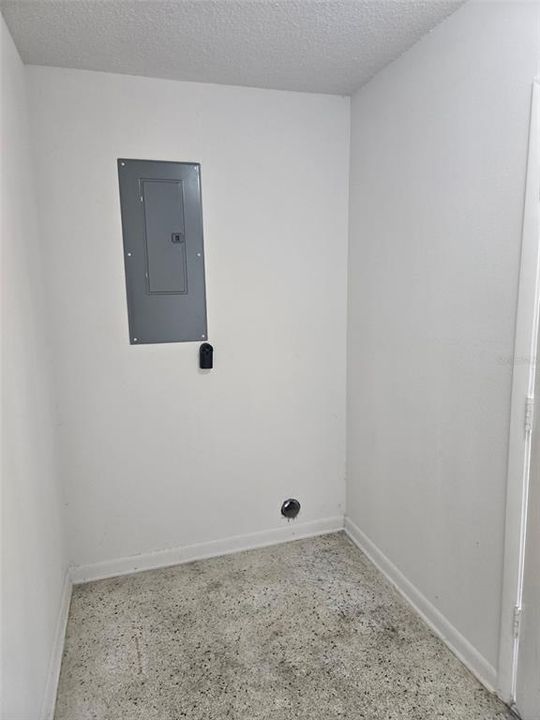 Activo con contrato: $187,500 (3 camas, 1 baños, 1069 Pies cuadrados)