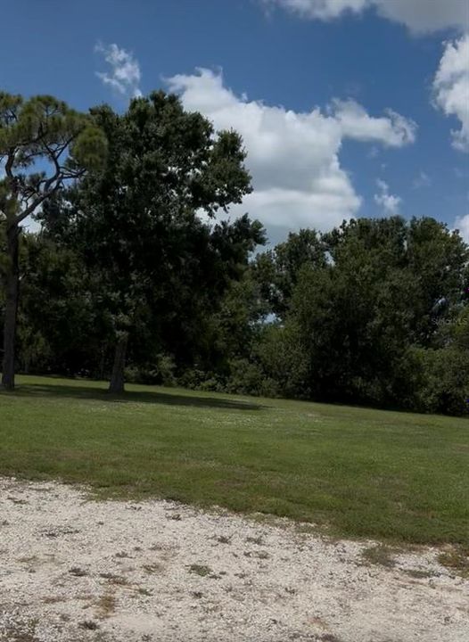 En Venta: $5,000,000 (5.00 acres)