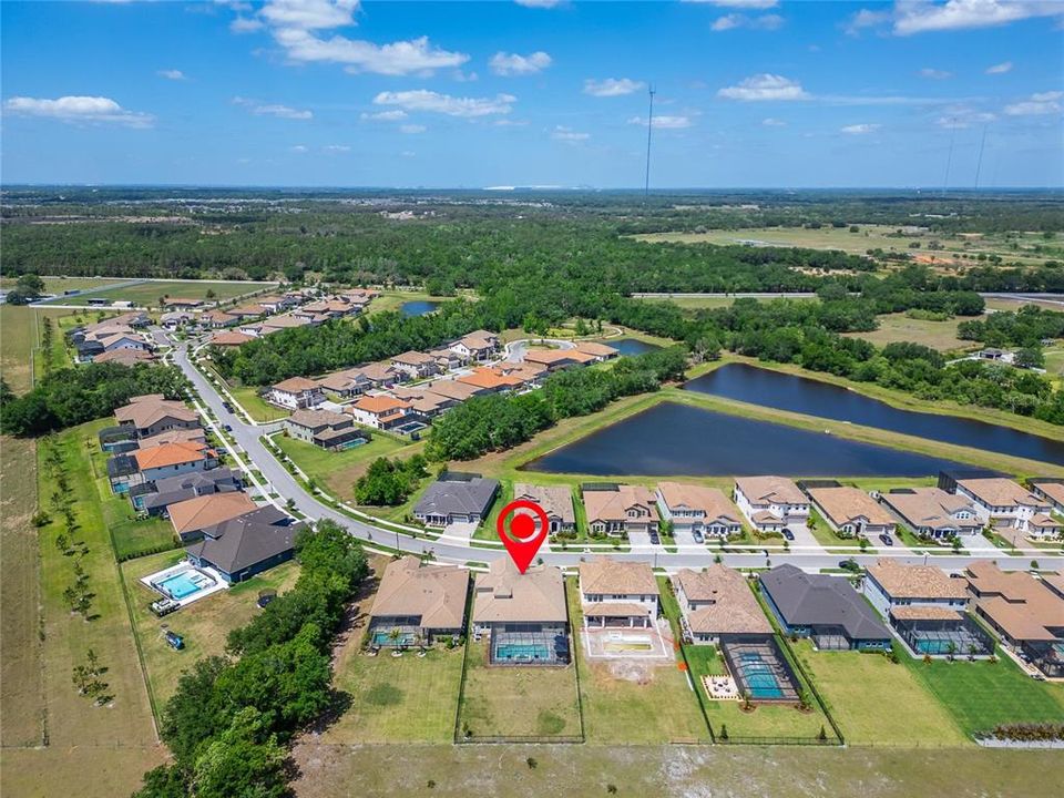 En Venta: $850,000 (5 camas, 4 baños, 3600 Pies cuadrados)