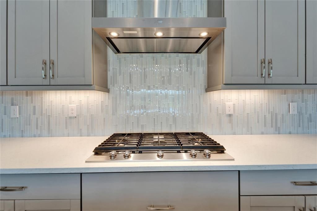 En Venta: $850,000 (5 camas, 4 baños, 3600 Pies cuadrados)