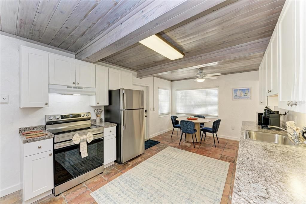 For Sale: $4,200,000 (8 beds, 6 baths, 3503 Square Feet)