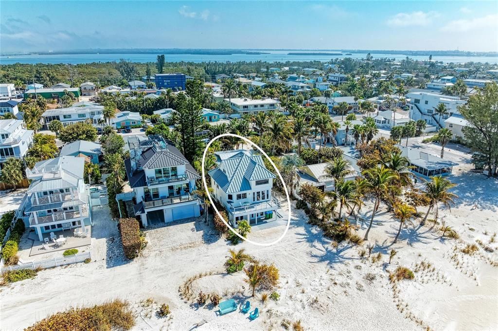 For Sale: $4,200,000 (8 beds, 6 baths, 3503 Square Feet)
