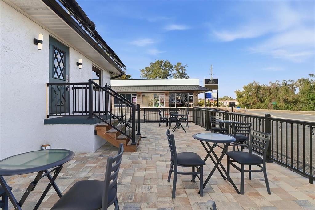 Activo con contrato: $499,900 (0 camas, 0 baños, 1920 Pies cuadrados)