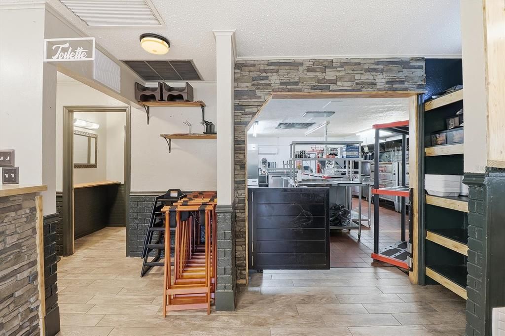 Activo con contrato: $499,900 (0 camas, 0 baños, 1920 Pies cuadrados)