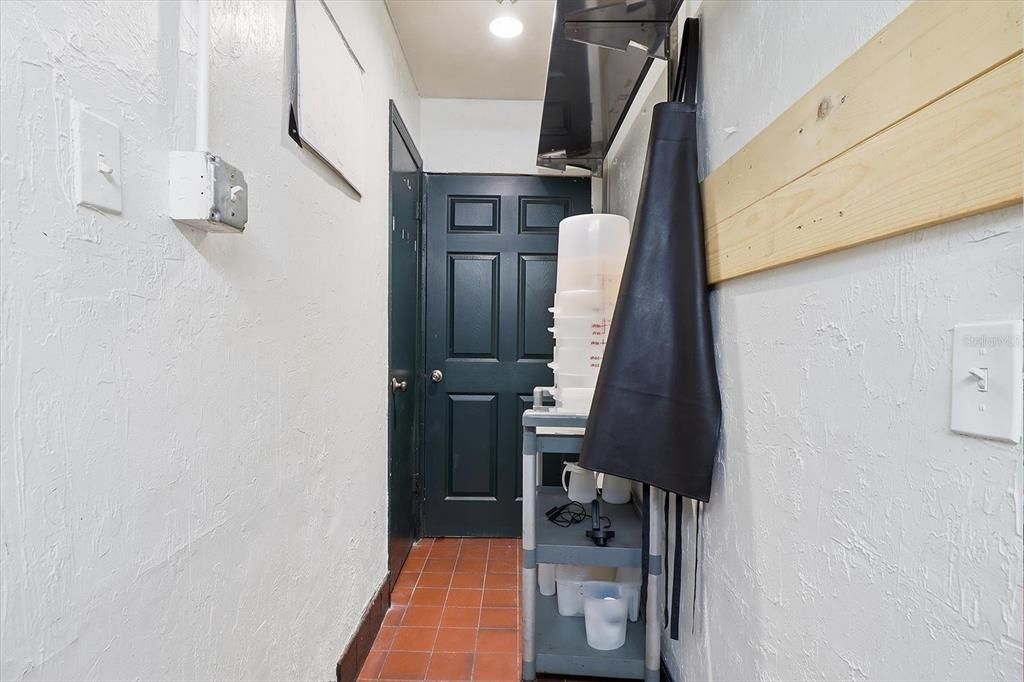 Activo con contrato: $499,900 (0 camas, 0 baños, 1920 Pies cuadrados)
