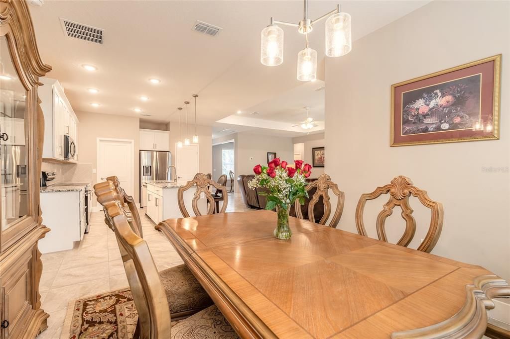 Active With Contract: $484,900 (4 beds, 3 baths, 2127 Square Feet)