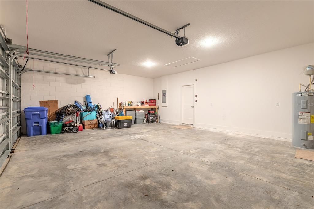 Active With Contract: $484,900 (4 beds, 3 baths, 2127 Square Feet)