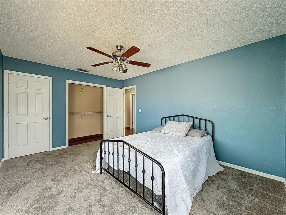 En Venta: $384,999 (3 camas, 3 baños, 2308 Pies cuadrados)