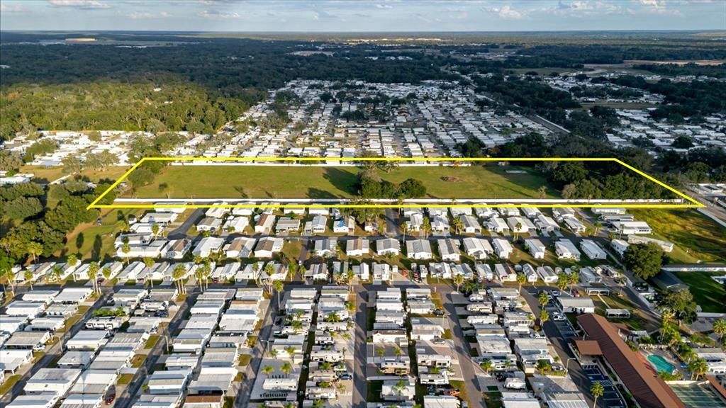 На продажу: $3,900,000 (10.00 acres)
