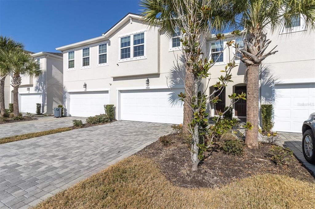 На продажу: $440,000 (3 спален, 2 ванн, 2243 Квадратных фут)