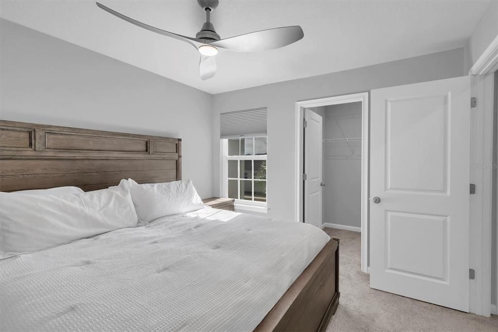 На продажу: $440,000 (3 спален, 2 ванн, 2243 Квадратных фут)