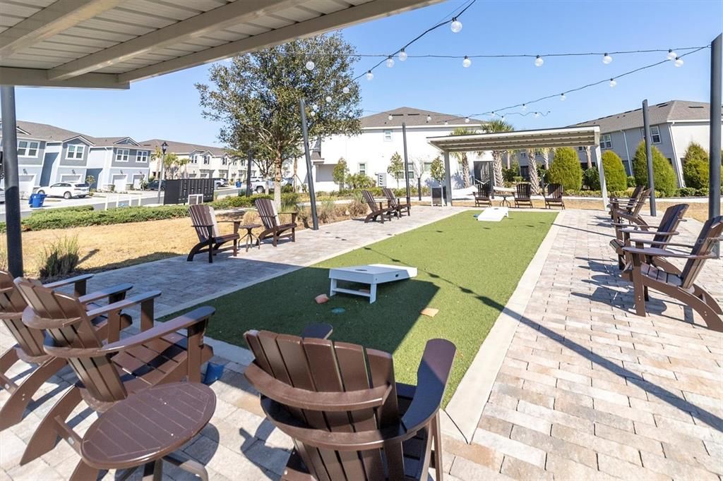 На продажу: $440,000 (3 спален, 2 ванн, 2243 Квадратных фут)