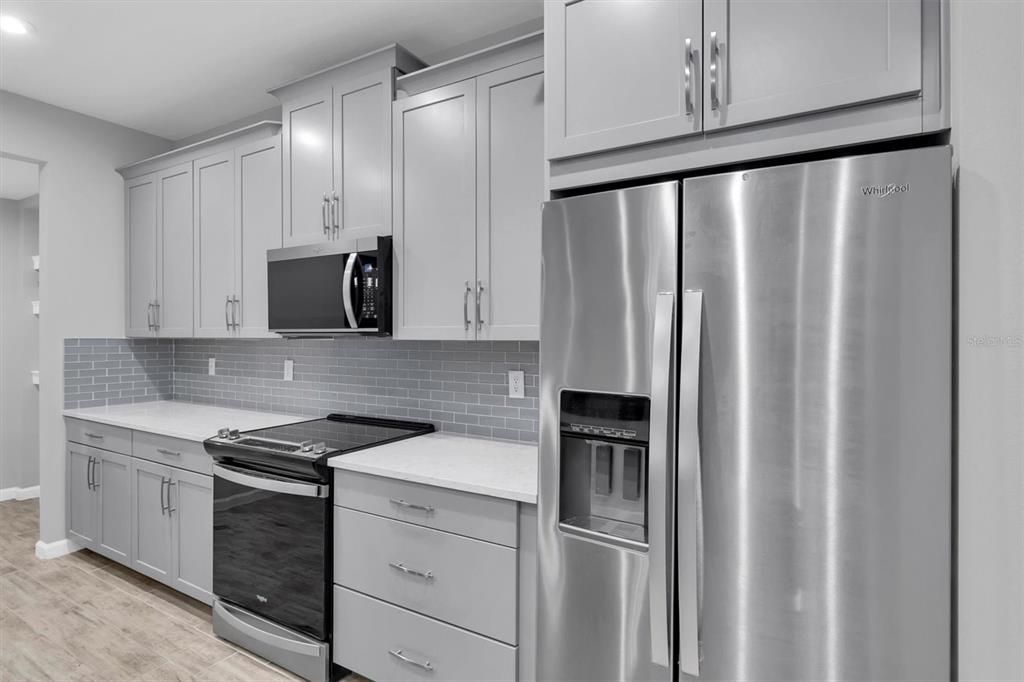 На продажу: $440,000 (3 спален, 2 ванн, 2243 Квадратных фут)