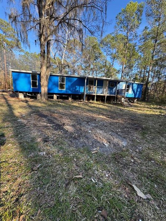 For Sale: $75,000 (3 beds, 2 baths, 1664 Square Feet)