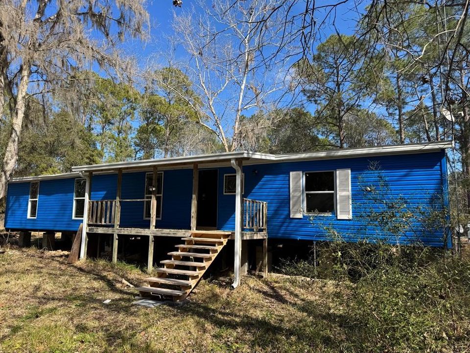 For Sale: $75,000 (3 beds, 2 baths, 1664 Square Feet)