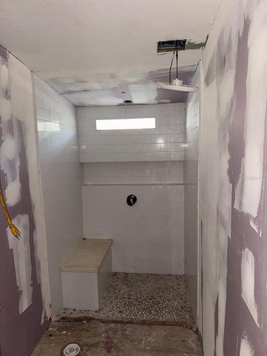 For Sale: $75,000 (3 beds, 2 baths, 1664 Square Feet)