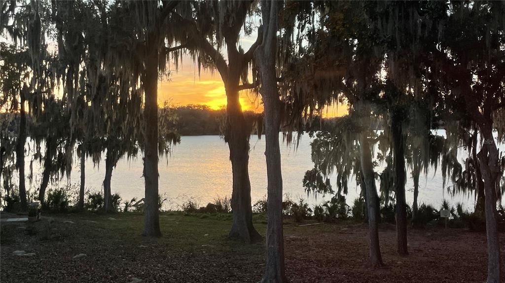 待售: $207,500 (2 贝兹, 2 浴室, 1152 平方英尺)